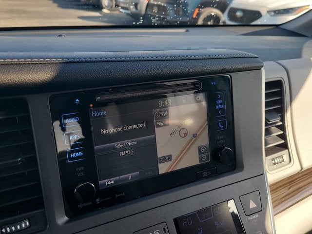 2017 Toyota Sienna XLE Premium