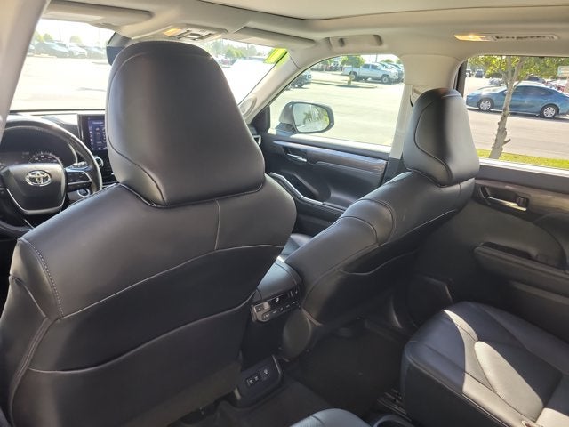 2021 Toyota Highlander Platinum