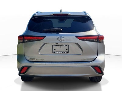 2021 Toyota Highlander Platinum