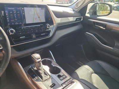 2021 Toyota Highlander Platinum