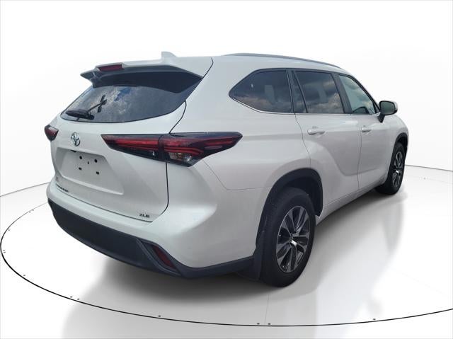2024 Toyota Highlander XLE