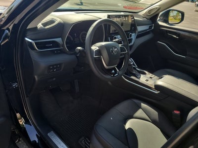 2026 Toyota Highlander Hybrid Hybrid Limited
