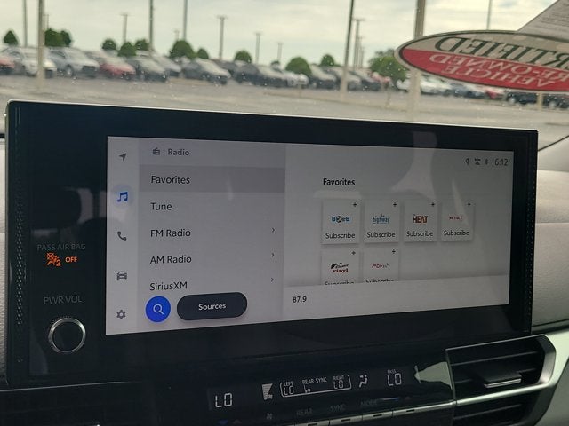 2025 Toyota Sienna XLE