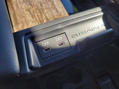 2025 Toyota SIENNA LIMITED Limited