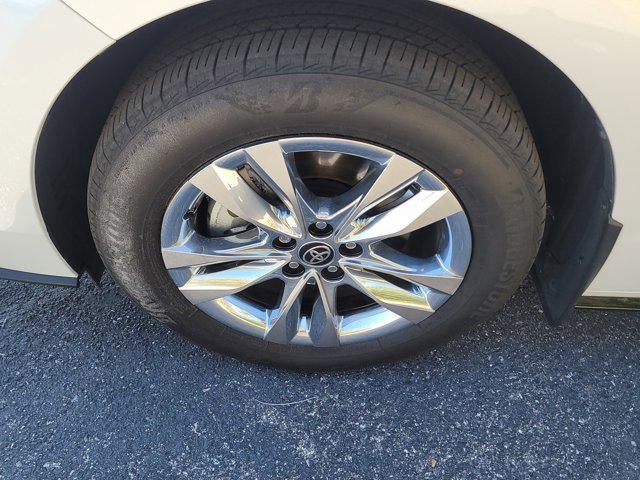 2025 Toyota SIENNA LIMITED Limited