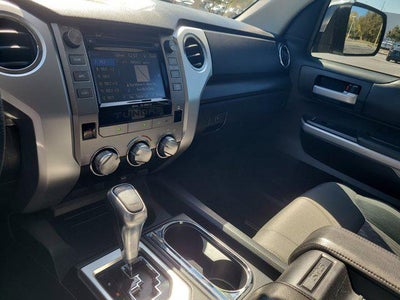 2018 Toyota TUNDRA 4X2 SR5