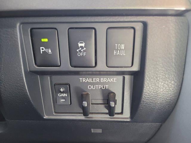 2018 Toyota TUNDRA 4X2 SR5