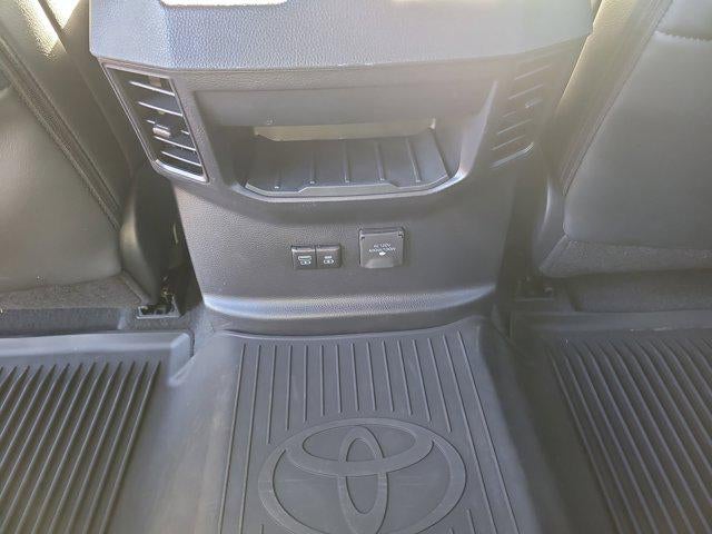 2026 Toyota TUNDRA 4X4 SR5