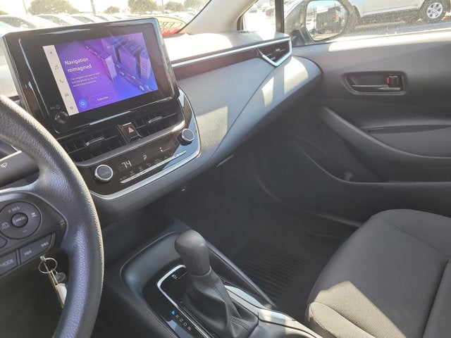 2025 Toyota COROLLA LE