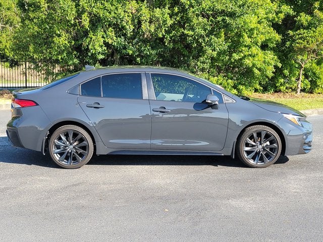 2025 Toyota COROLLA SE