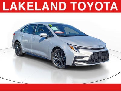 2025 Toyota COROLLA SE