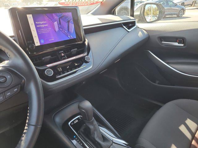 2025 Toyota COROLLA SE