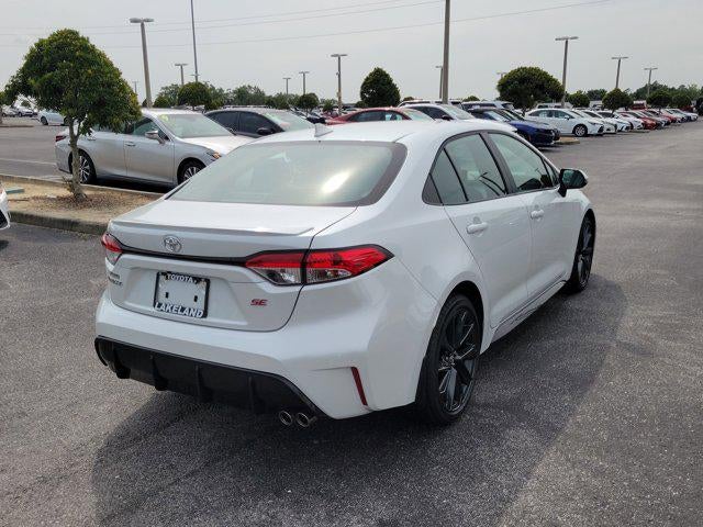 2025 Toyota COROLLA SE