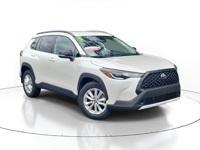 2025 Toyota Corolla Cross LE