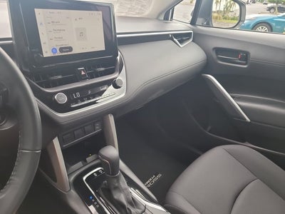 2025 Toyota Corolla Cross LE