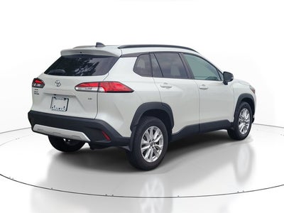 2025 Toyota Corolla Cross LE