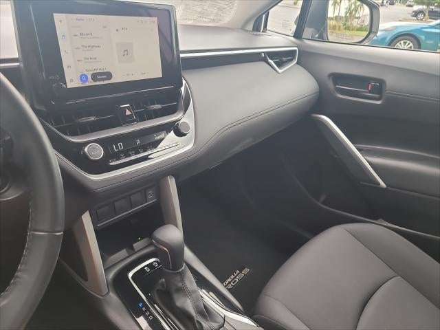 2025 Toyota Corolla Cross LE