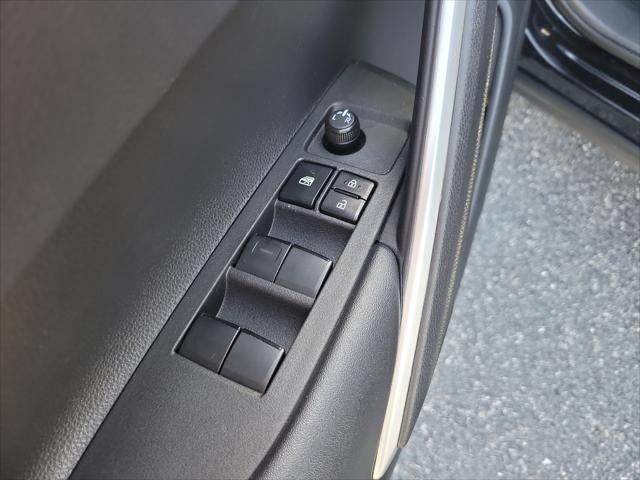 2024 Toyota Corolla Cross Hybrid Hybrid Nightshade Edition