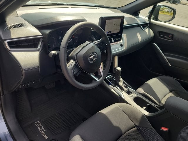 2024 Toyota Corolla Cross Hybrid SE