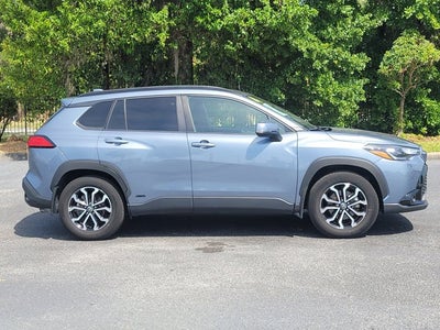 2024 Toyota Corolla Cross Hybrid SE