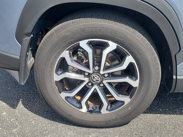 2024 Toyota Corolla Cross Hybrid SE