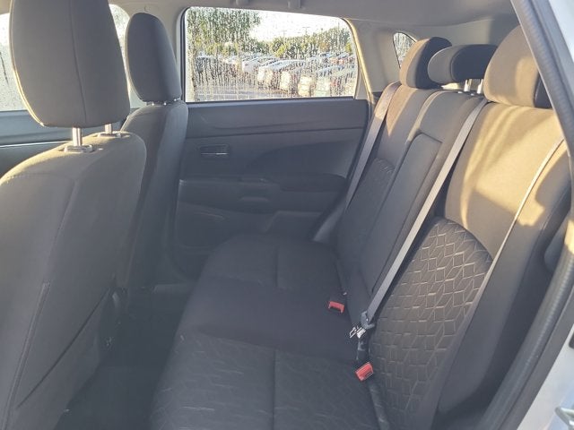 2025 Mitsubishi Outlander Sport S