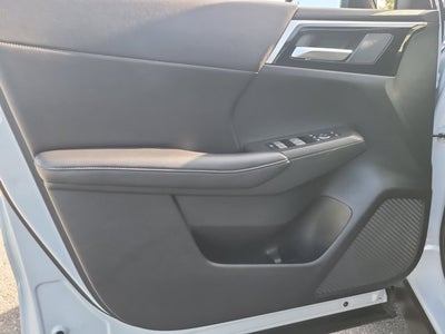 2023 Mitsubishi Outlander SE Black Edition
