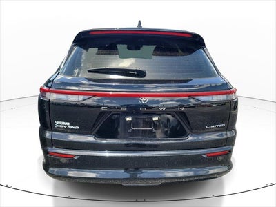 2025 Toyota Toyota Crown Signia Limited