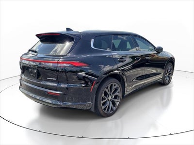 2025 Toyota Toyota Crown Signia Limited