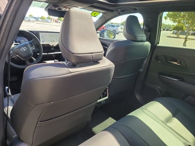 2026 Toyota Toyota Crown Signia XLE