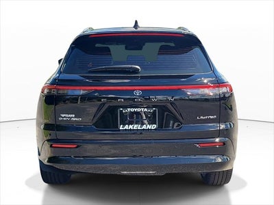 2026 Toyota Toyota Crown Signia Limited