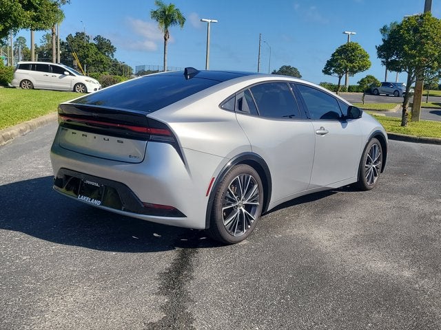 2025 Toyota Prius LE