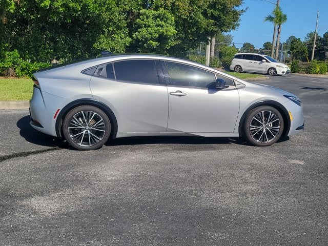 2025 Toyota Prius LE