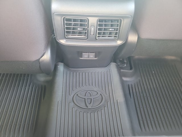 2025 Toyota RAV4 Plug-in Hybrid SE