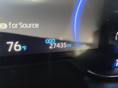 2025 Toyota RAV4 Plug-in Hybrid SE