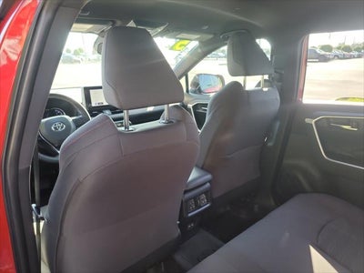 2025 Toyota RAV4 Plug-in Hybrid SE