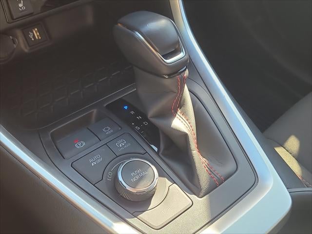 2025 Toyota RAV4 Plug-in Hybrid SE
