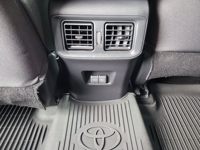2025 Toyota RAV4 Hybrid Hybrid XLE