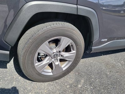 2024 Toyota RAV4 Hybrid XLE