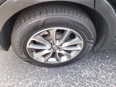 2018 Hyundai Santa Fe SE