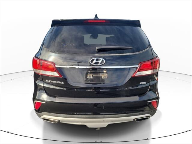 2018 Hyundai Santa Fe SE