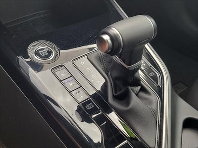 2023 Kia Niro SX