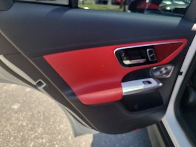 2025 Mercedes-Benz GLC GLC 300