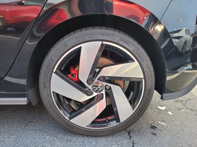 2023 Volkswagen Golf GTI S