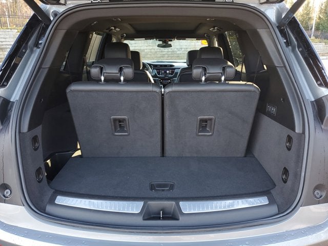 2025 Cadillac XT6 FWD Premium Luxury