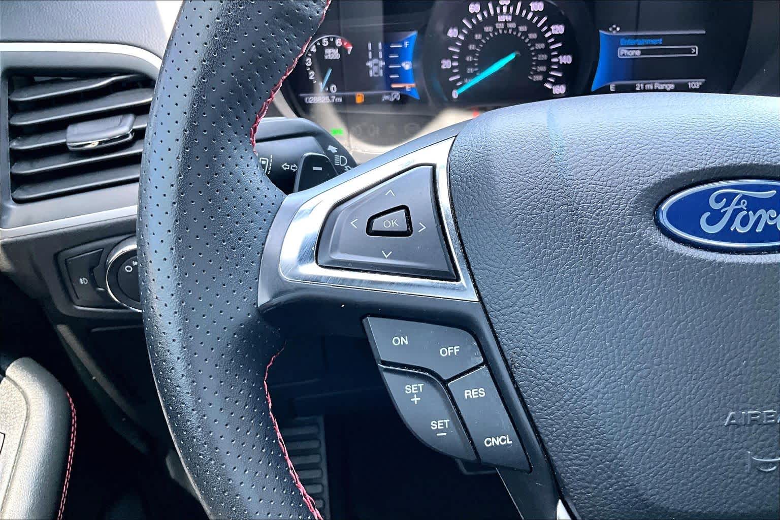 2022 Ford Edge ST-Line