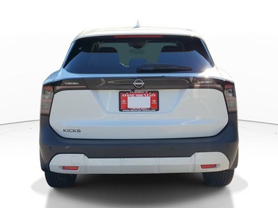 2025 Nissan Kicks SV
