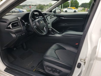 2020 Toyota Camry SE