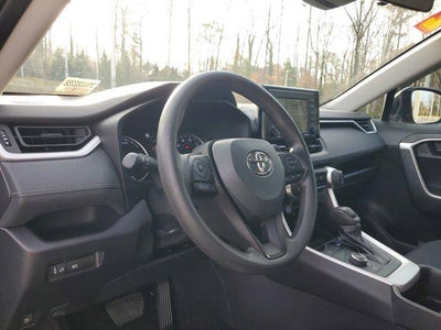 2022 Toyota RAV4 Hybrid LE