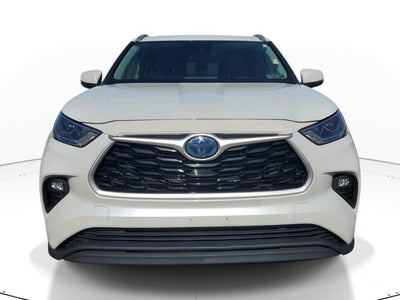 2022 Toyota Highlander Hybrid Bronze Edition